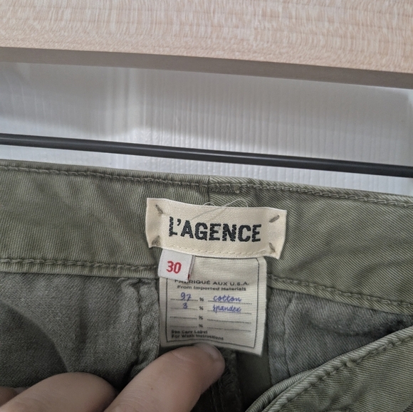 L'Agence, Size 30 Montgomery Skinny Cargo Pant,‎ Olive Green, Midrise, Moto - Picture 2 of 4